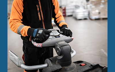 Automated vs. Manual Material Handling: What Is Best For Your Business?