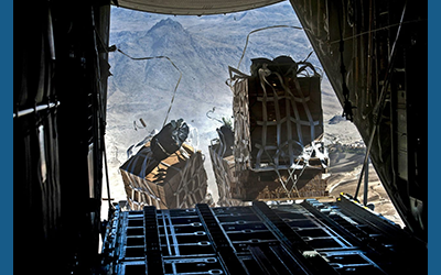 Shipping Air Freight? Optimize Cost with the Right Plastic Pallet